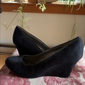 Dexter Black Suede Wedge Shoes